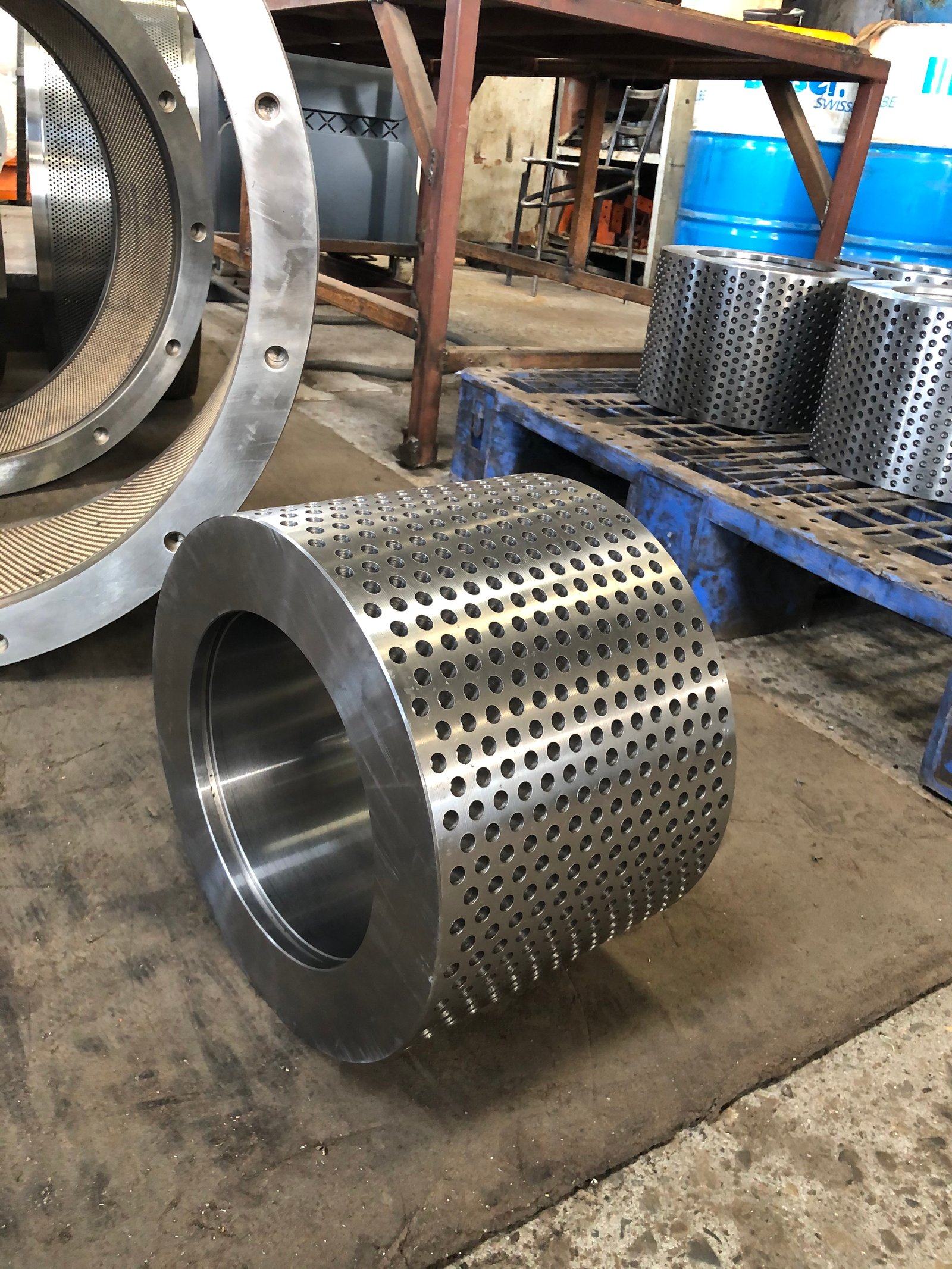Complete roll shell assembly manufacturing